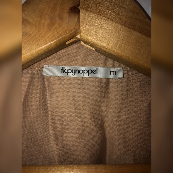 ✨CROP WOMEN SHIRT (M) - Picture 2 of 4